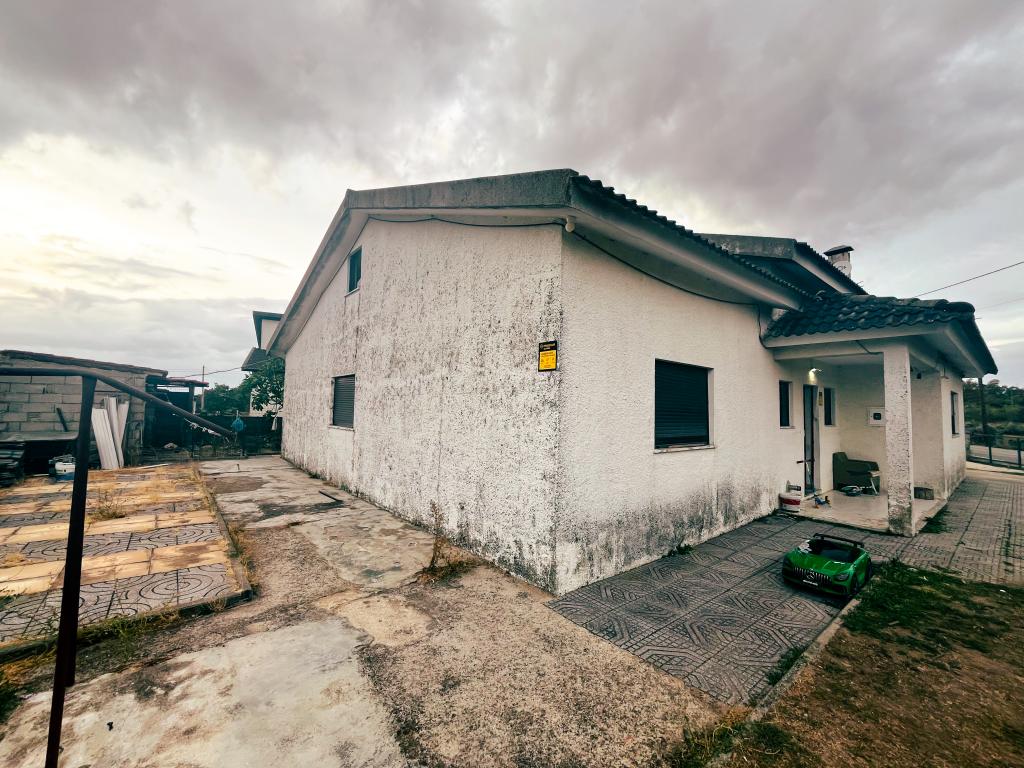 Moradia V5 para venda em CASTANHEIRA, Guarda