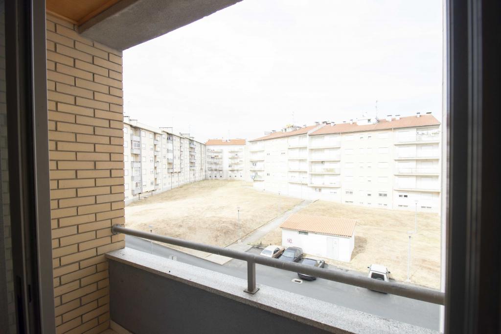 Apartamento T4 para venda em SÉ, SANTA MARIA E MEIXEDO, Bragança