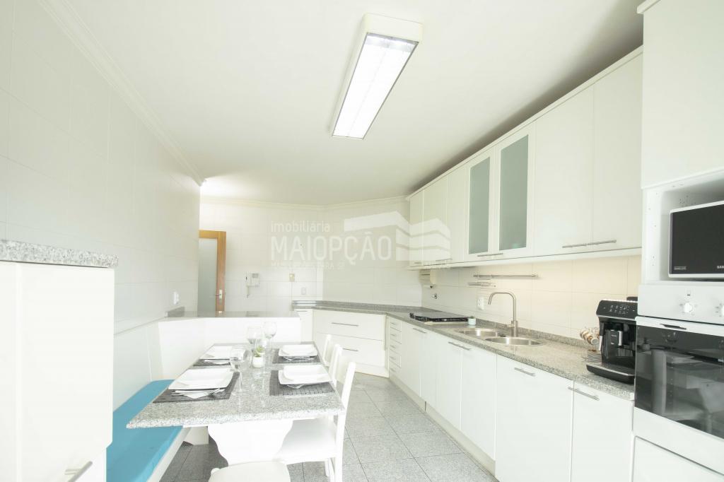 Apartamento T4 para venda em SÉ, SANTA MARIA E MEIXEDO, Bragança