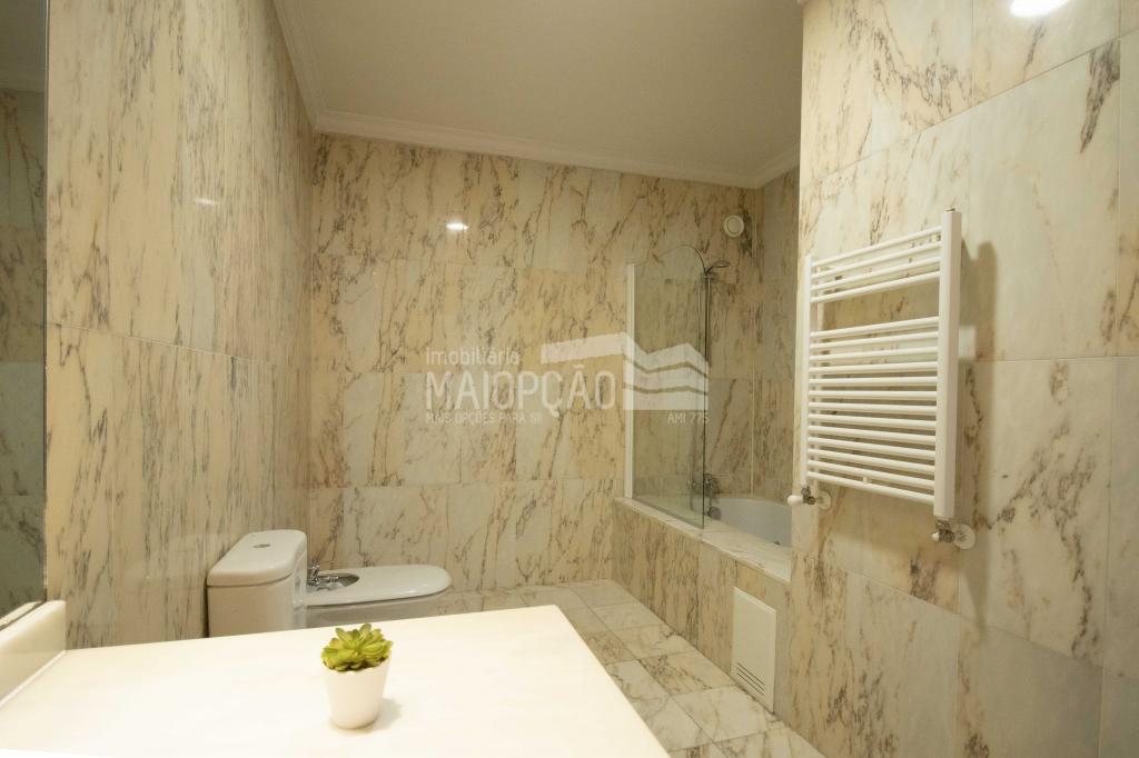 Apartamento T4 para venda em SÉ, SANTA MARIA E MEIXEDO, Bragança