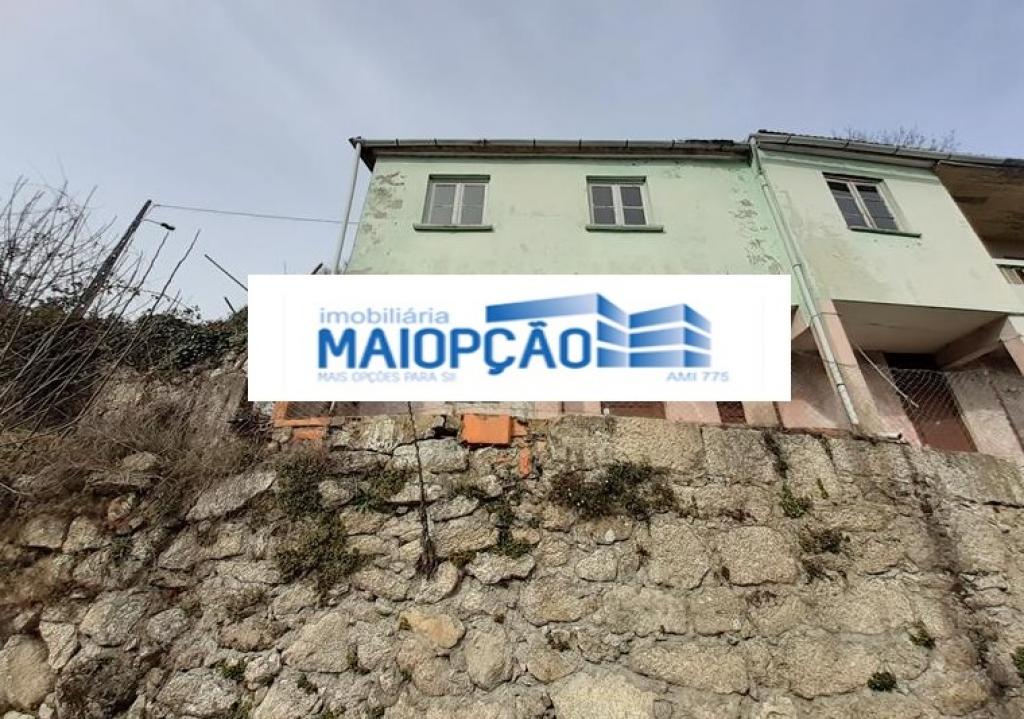 Moradia V2 para venda em CASTRO DAIRE