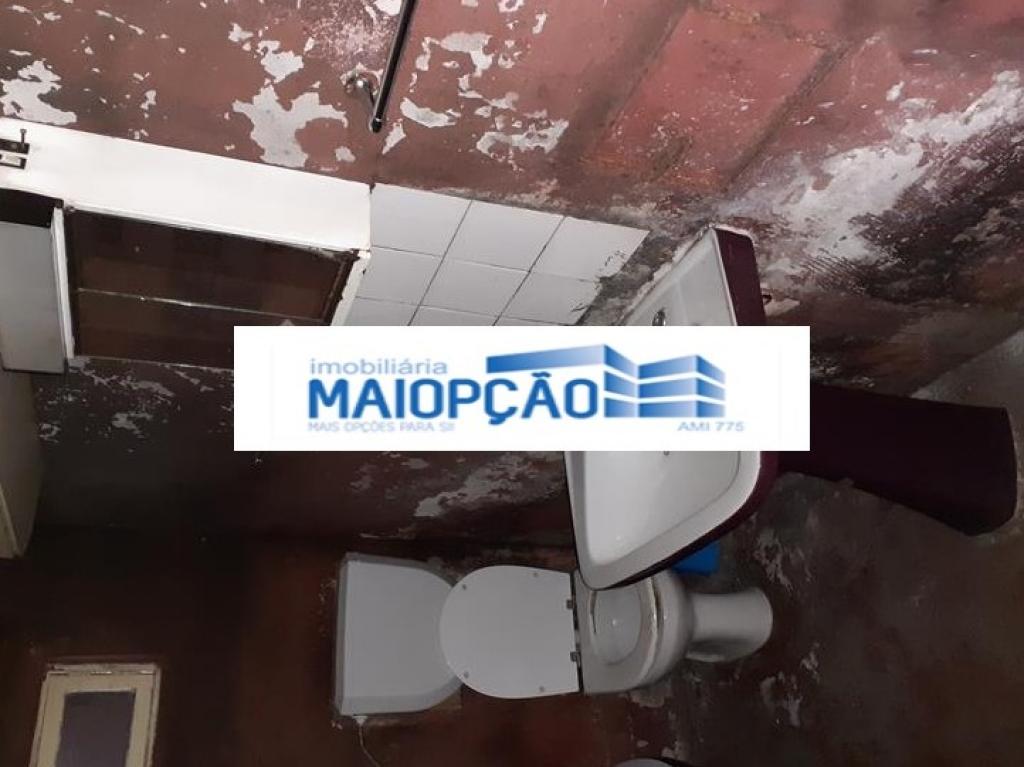 Moradia V2 para venda em CASTRO DAIRE