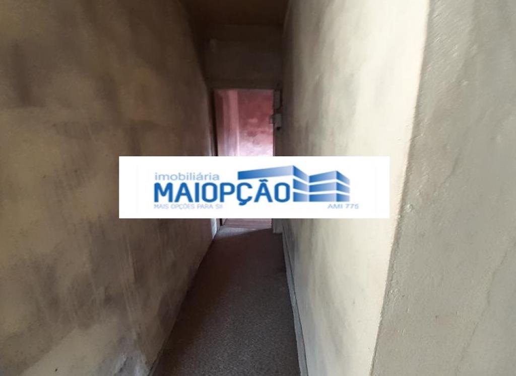 Moradia V2 para venda em CASTRO DAIRE