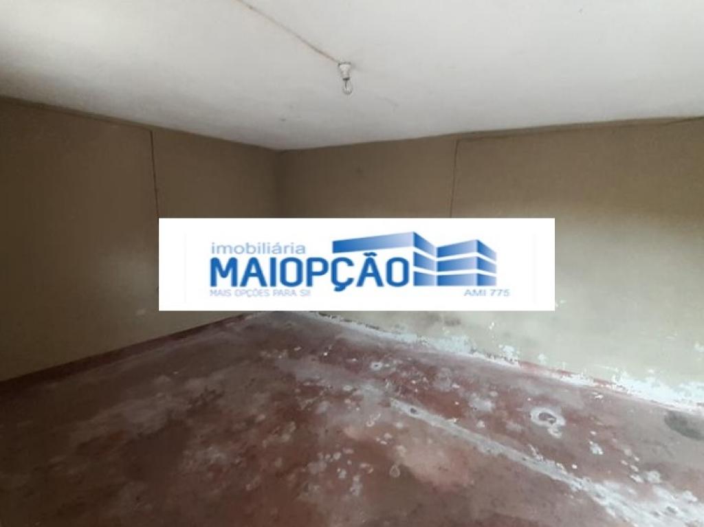 Moradia V2 para venda em CASTRO DAIRE