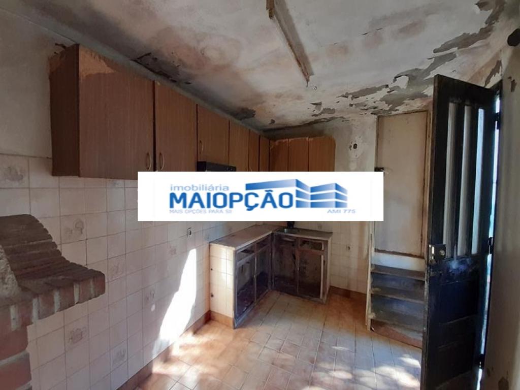 Moradia V3 para venda em TAVAREDE, Coimbra