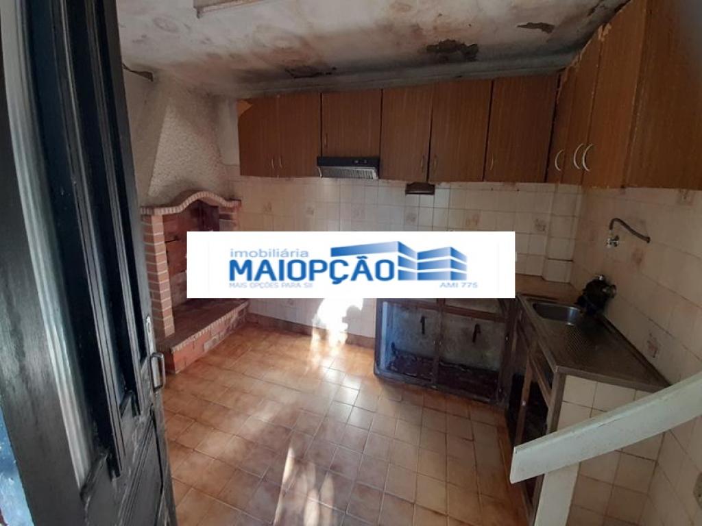 Moradia V3 para venda em TAVAREDE, Coimbra