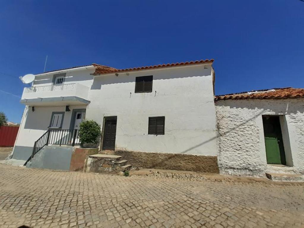 Moradia V2 para venda em ROSMANINHAL, Idanha-a-Nova, Castelo Branco