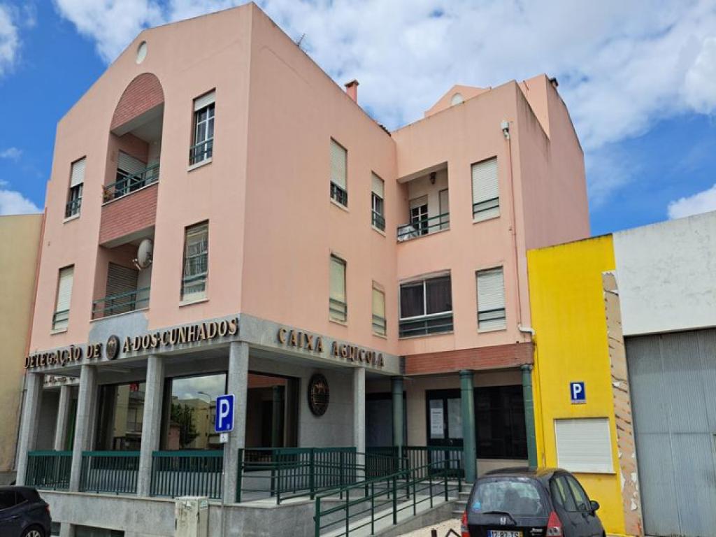 Escritório para venda em A DOS CUNHADOS E MACEIRA, Torres Vedras, Lisboa