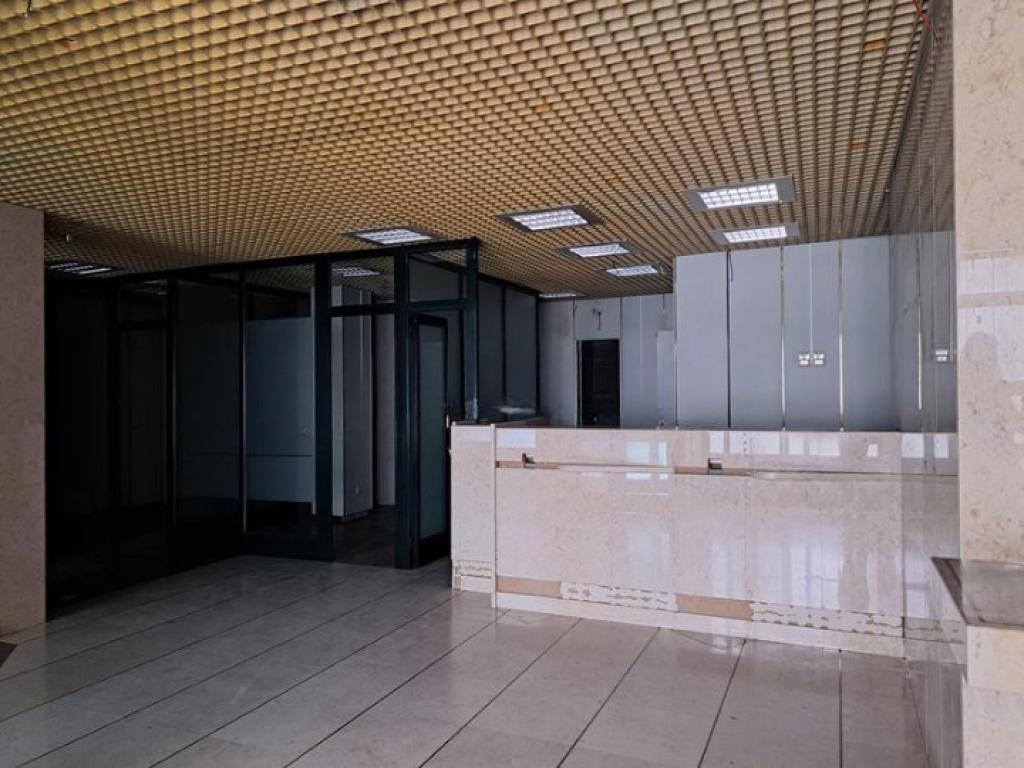 Escritório para venda em A DOS CUNHADOS E MACEIRA, Torres Vedras, Lisboa