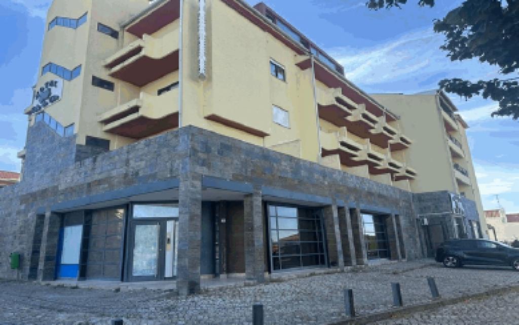 Loja para venda em VILA NOVA DE FOZ CÔA, Guarda