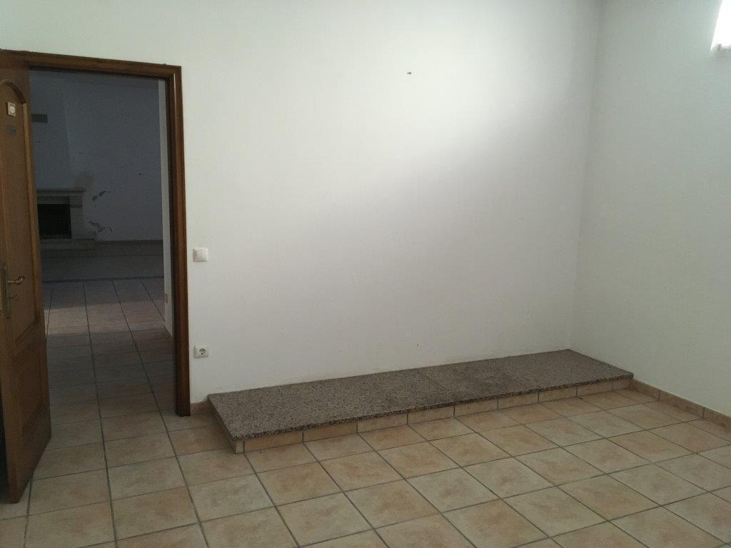 Prédio para venda em ALCANHÕES, Santarém