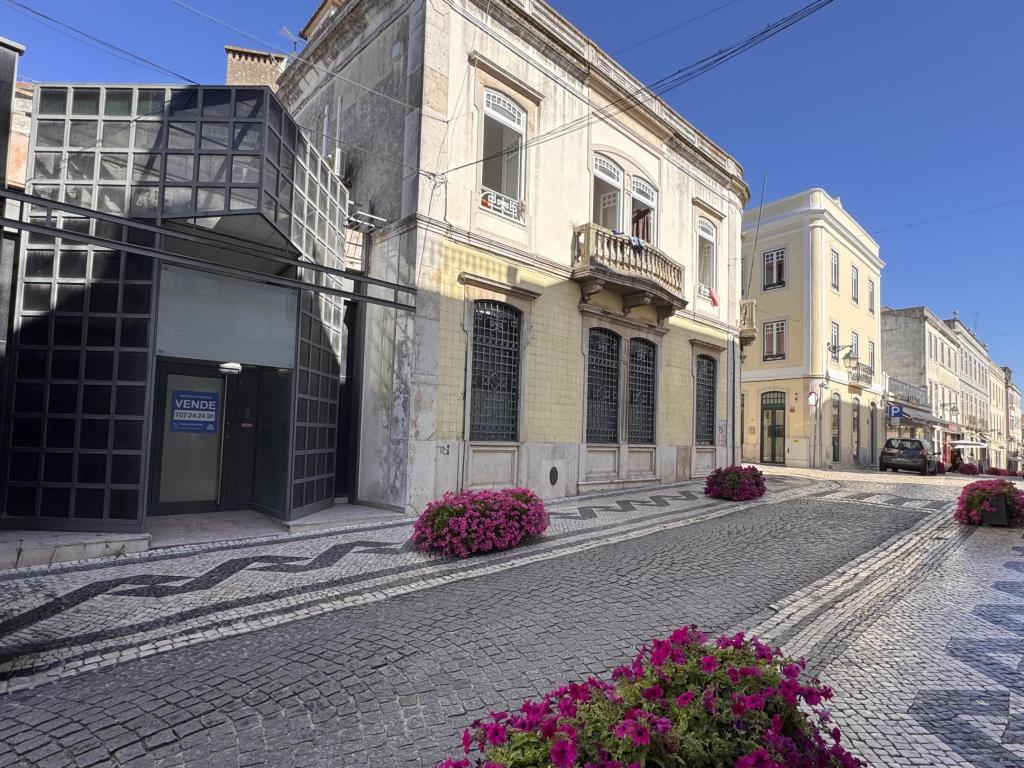 Loja para venda em MARVILA, RIBEIRA SANTARÉM, S.SALVADOR, S.NICOLAU, Santarém