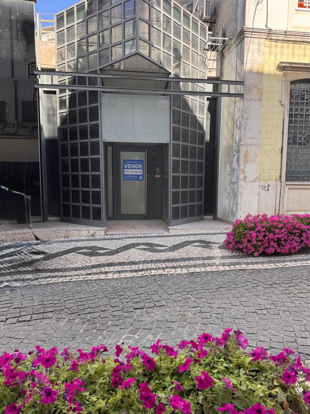Loja para venda em MARVILA, RIBEIRA SANTARÉM, S.SALVADOR, S.NICOLAU, Santarém